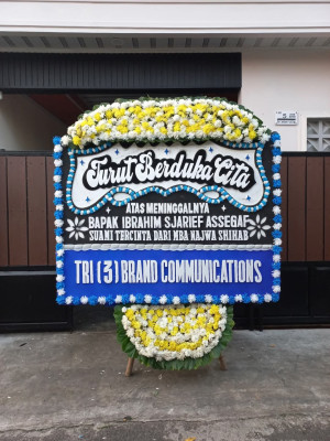 Papan Bunga Duka di Cipinang Muara